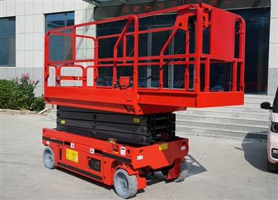 Como operar um elevador de tesoura?